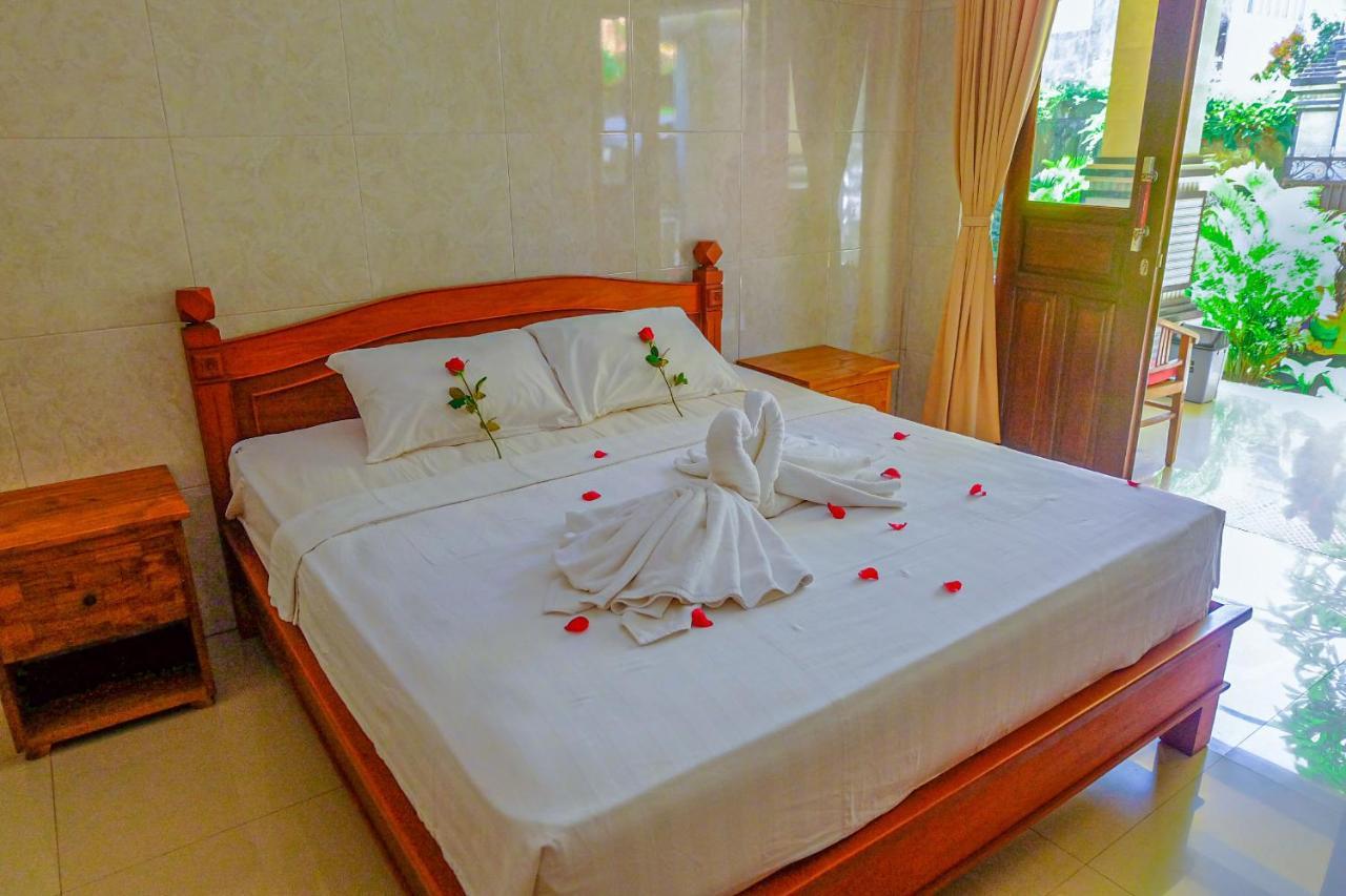 Adi Homestay Canggu Exterior foto